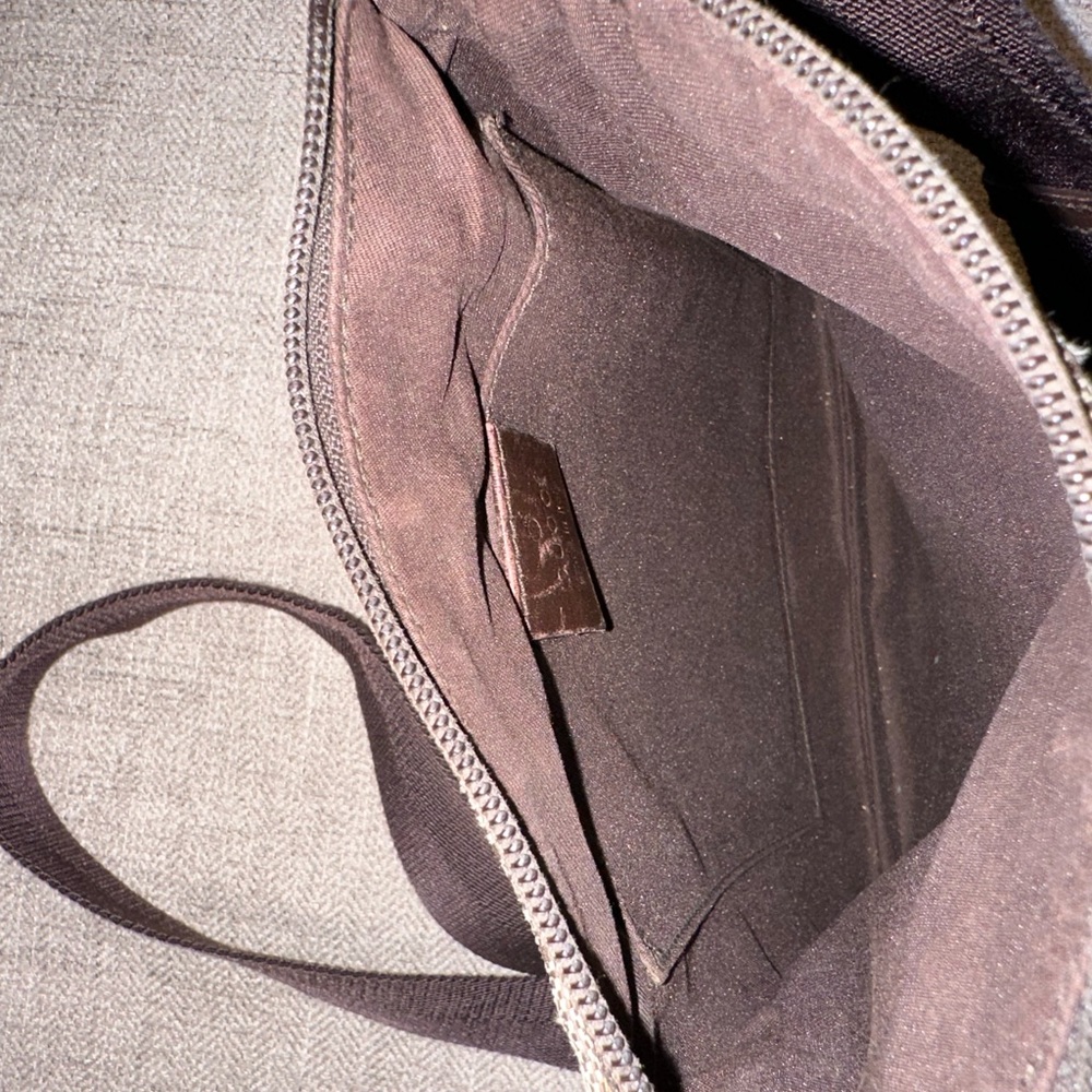 gucci cross body messenger bag - Picture 2 of 6